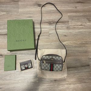 Authentic Gucci Crossbody Bag and Card Holder